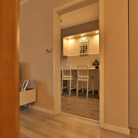 Lara Luxury Apartment B46 Брашов